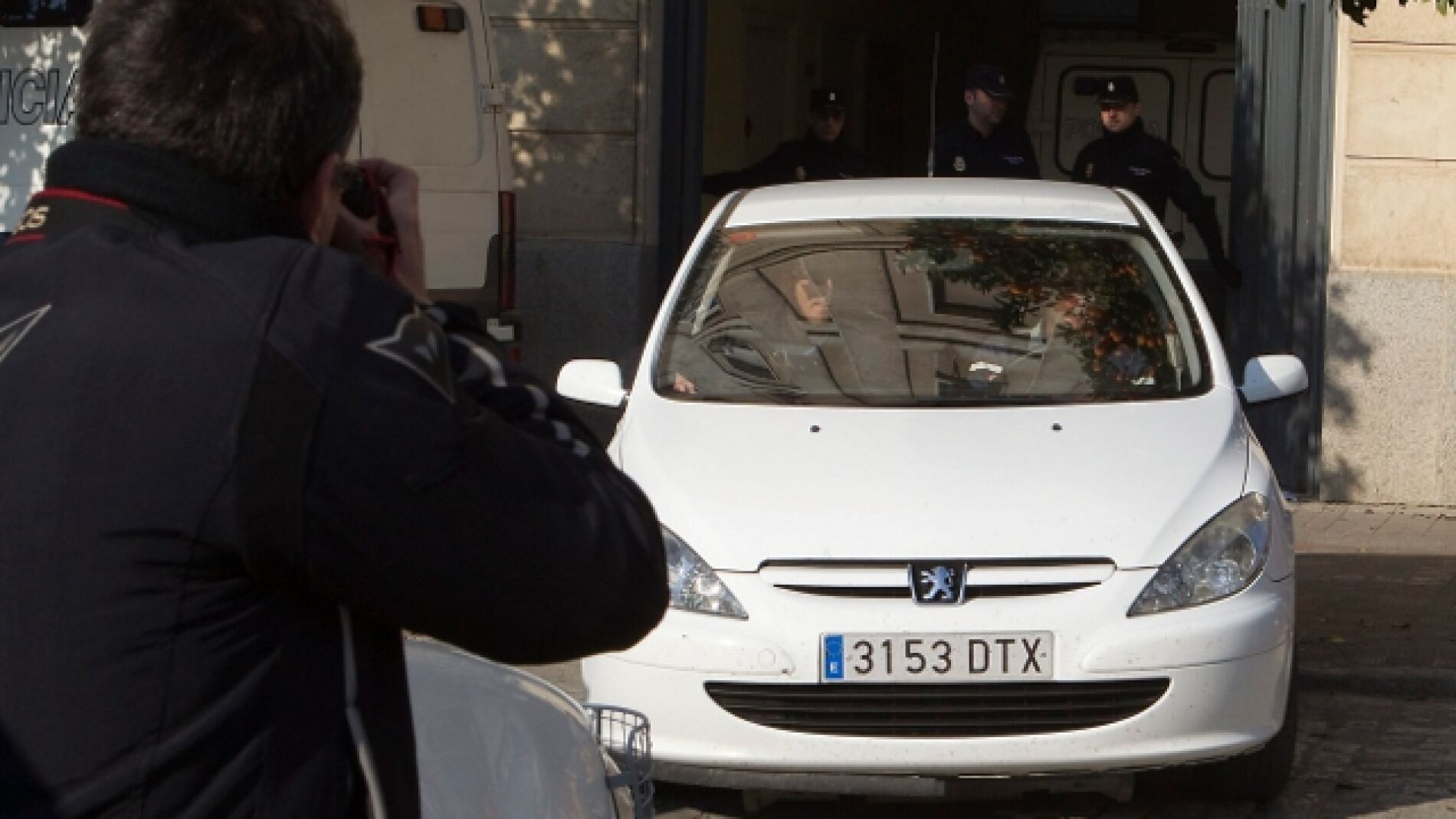 El coche que traslada a 'El Cuco'