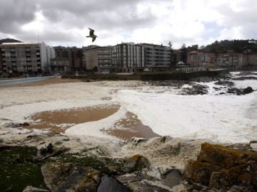 Fuertes rachas de viento en la costa gallega