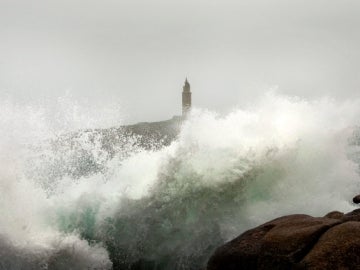 Fuertes olas en La Coruña