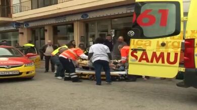 Un hombre arremete a puñaladas contra al menos a 10 personas en Ibiza