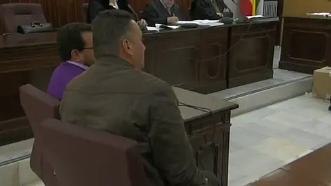 Santiago del Valle en el juicio Santiago del Valle en el juicio