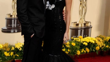 Zac y Vanessa juegan a quererse pero lo suyo no cuaja.