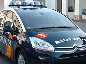 Coche de Policía Nacional Coche de Policía Nacional