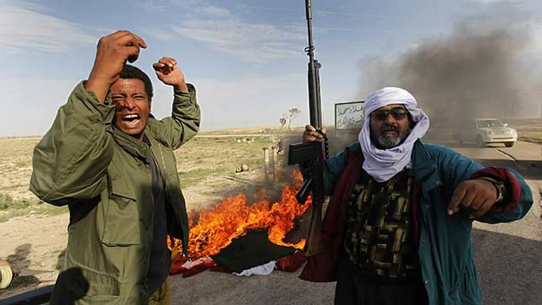 Continúan las revueltas en Libia Continúan las revueltas en Libia