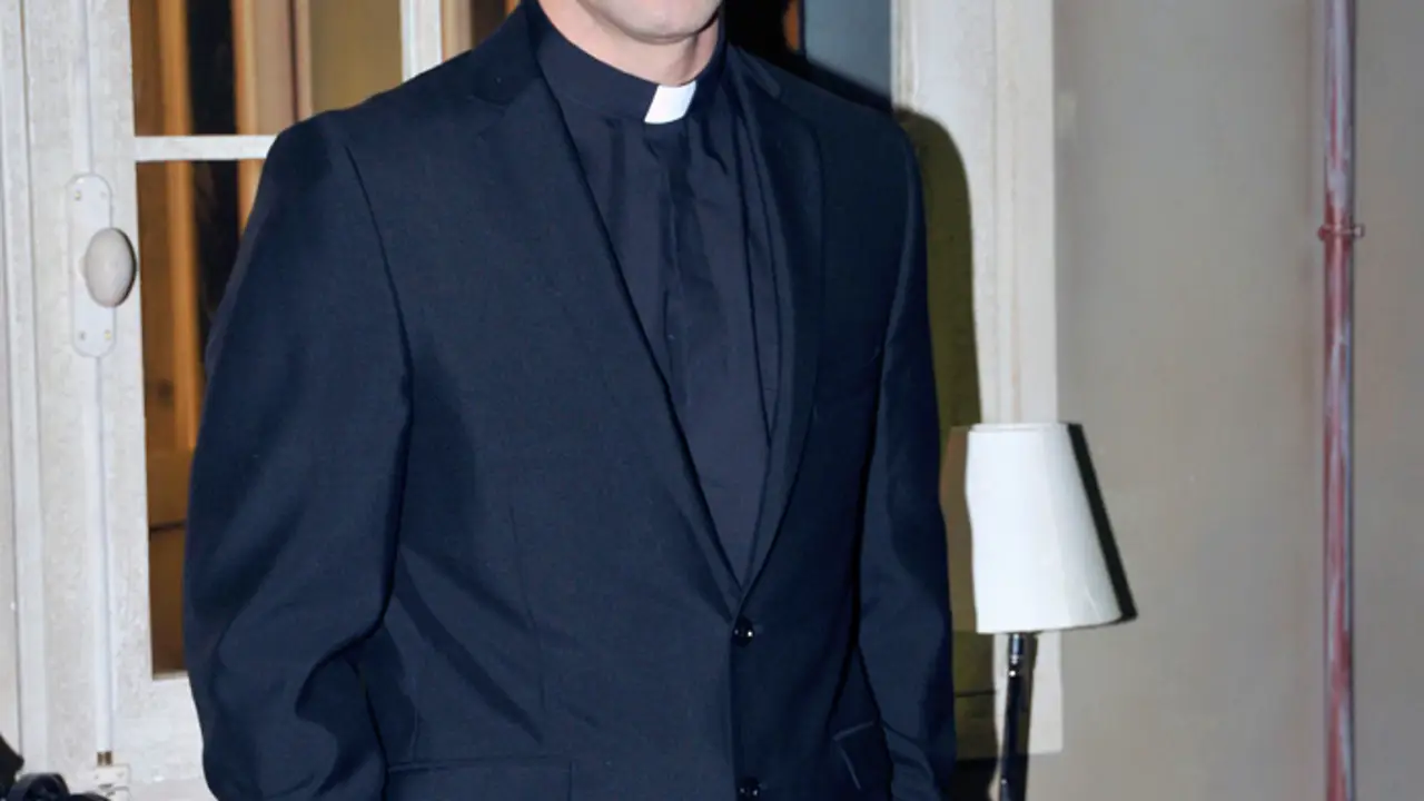 Rafael Amaya es Roberto