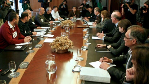 Negociaci&oacute;n entre los sindicatos y AENA