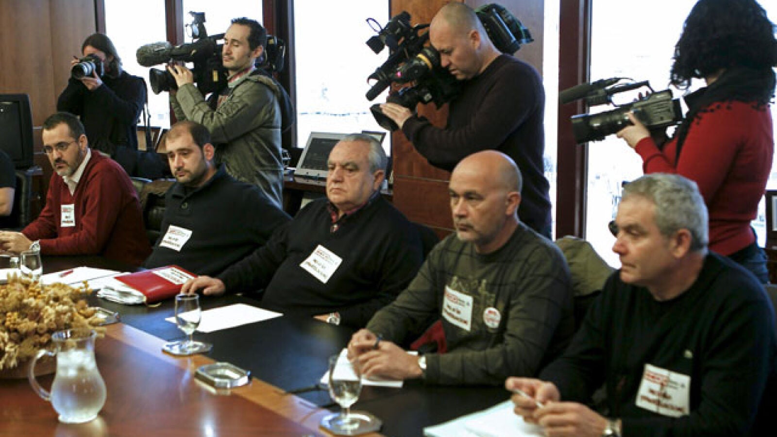 AENA y los sindicatos no llegan a ningún acuerdo en su primera reunión