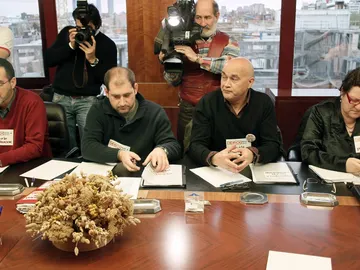 Los portavoces de los sindicatos CCOO, UGT y USO Los portavoces de los sindicatos CCOO, UGT y USO