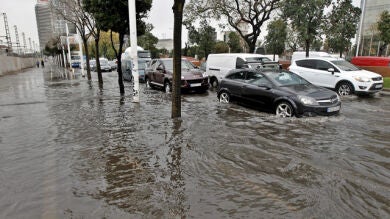 Chubascos y fuertes tormentas con inundaciones despiden agosto
