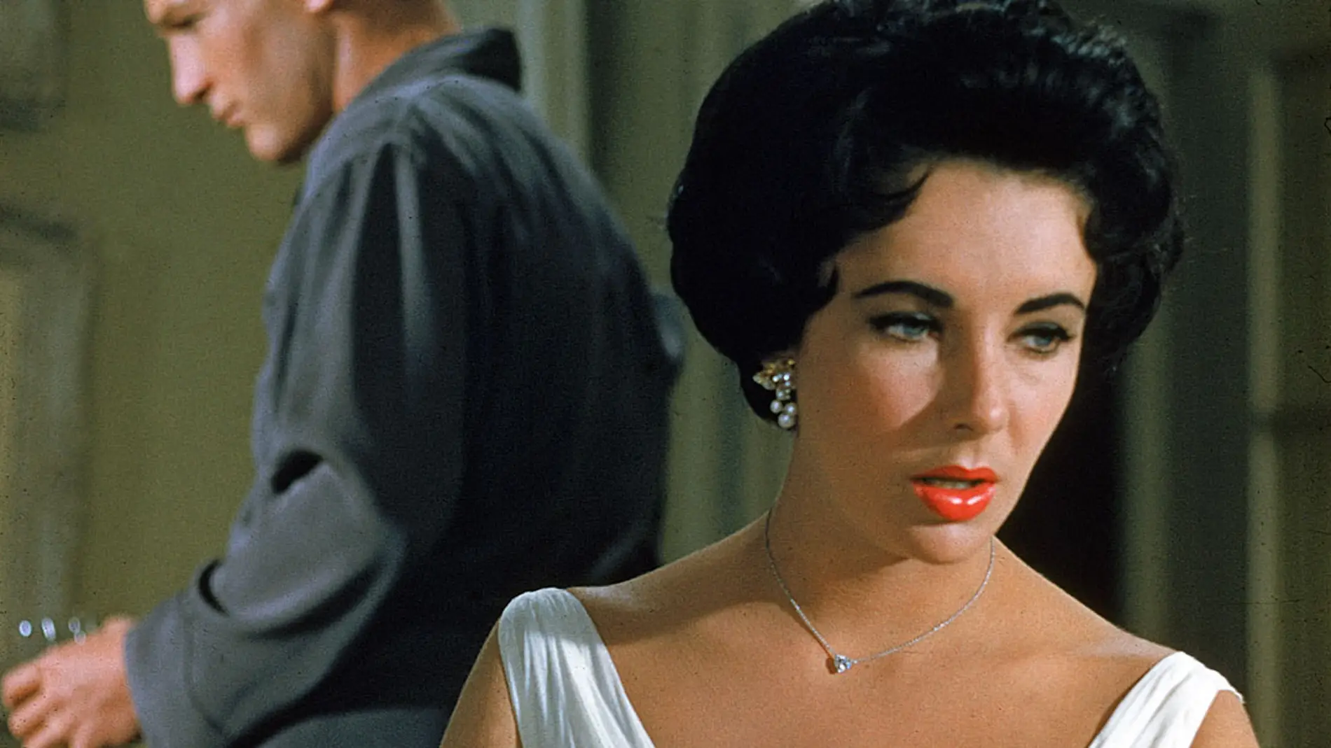 MUERE ELIZABETH TAYLOR