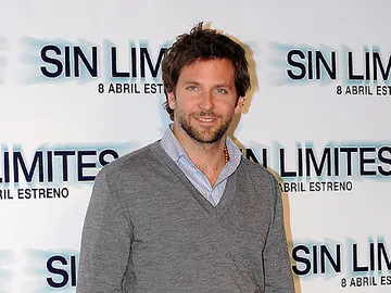 Bradley Cooper presenta Sin Límites Bradley Cooper presenta Sin Límites
