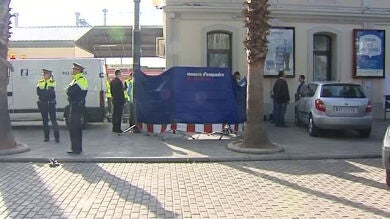 Muere un vigilante en Castelldefels tras recibir una paliza