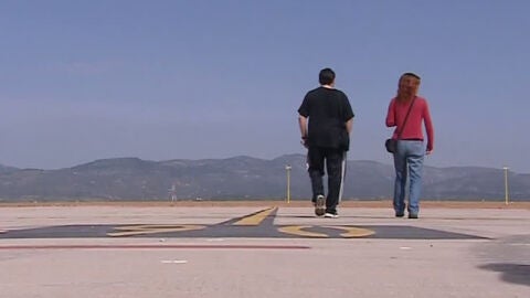 Castell&oacute;n, un aeropuerto fantasma que ni recibe visitas ni vuelos