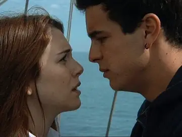 ¿Me quieres? ¿Me quieres?