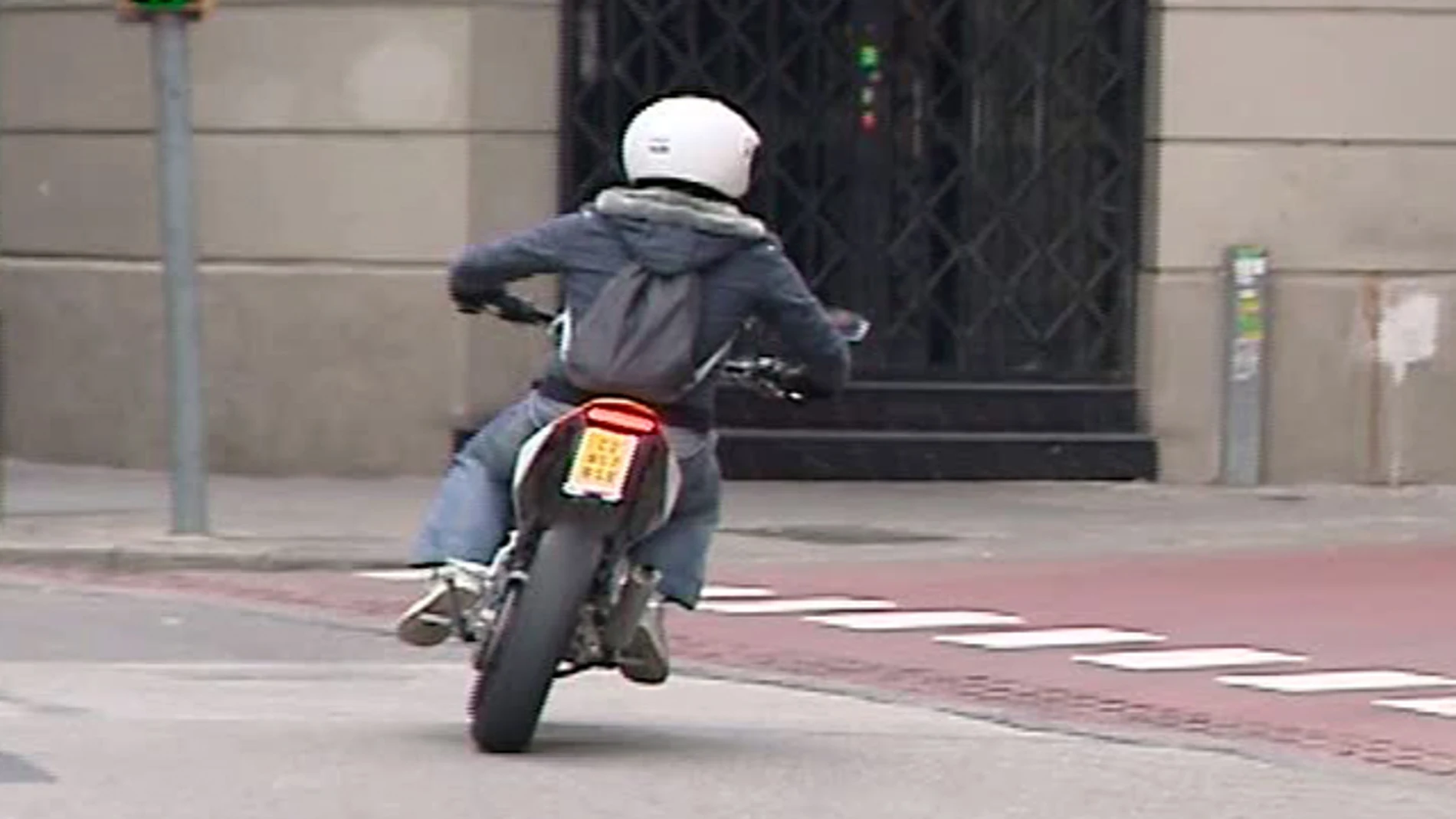 Agrede a su examinador del carnet de moto por suspender, en Lugo Agrede a su examinador del carnet de moto por suspender, en Lugo