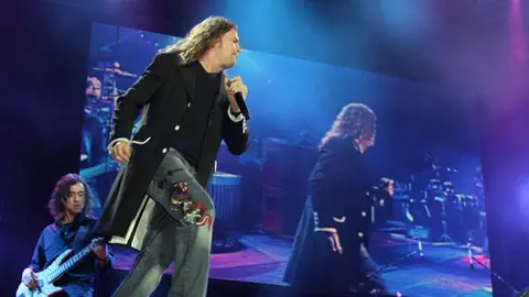 El grupo Mana presenta nuevo disco: 'Drama y Luz' El grupo Mana presenta nuevo disco: 'Drama y Luz'