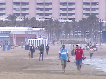 La playa de la Malvarrosa La playa de la Malvarrosa