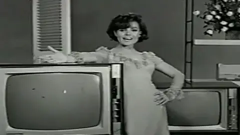 Carmen Sevilla en el anuncio de Philips Carmen Sevilla en el anuncio de Philips