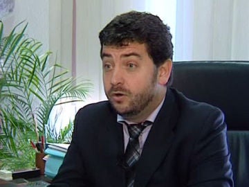 Un juez obliga a un joven a abandonar la casa de sus padres