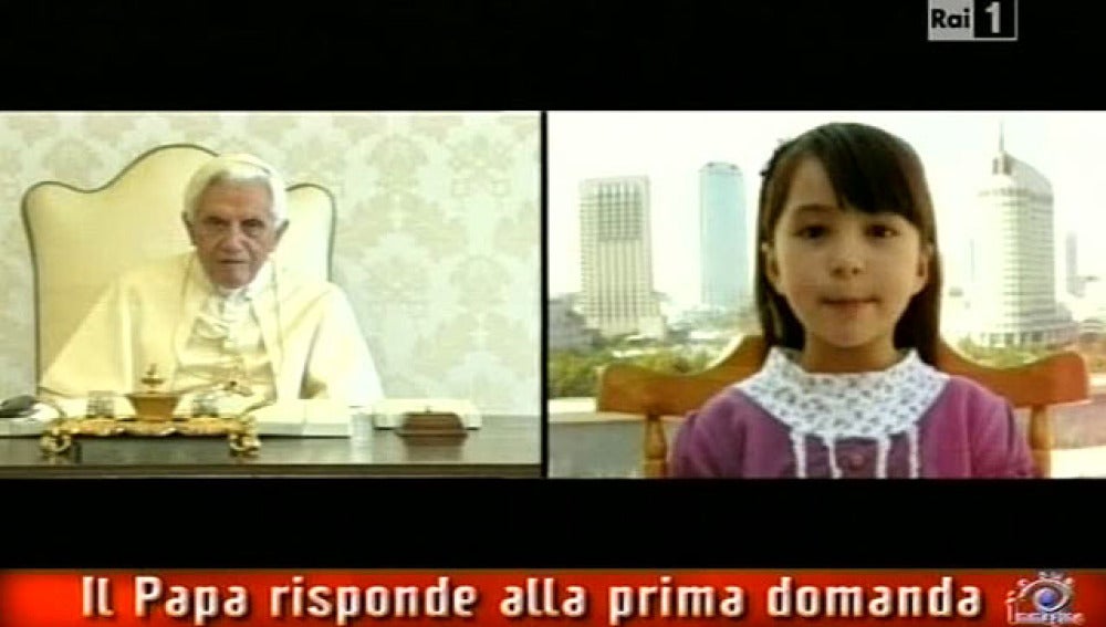 Benedicto XVI durante el programa