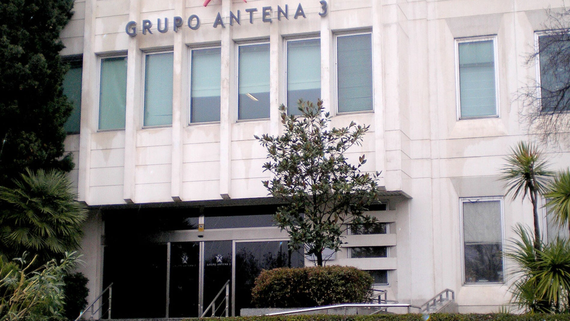Entrada principal del Grupo Antena 3