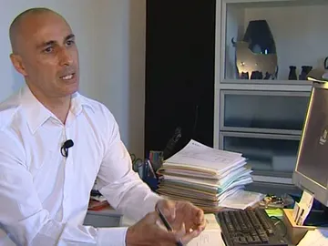 Un catalán crea una empresa de vientres de alquiler Un catalán crea una empresa de vientres de alquiler
