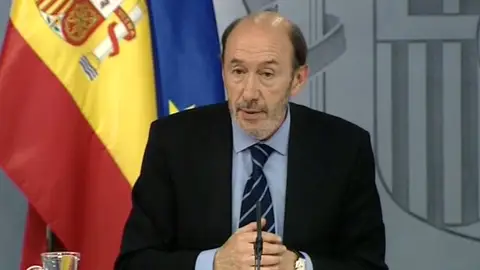 Rubalcaba durante el consejo de ministros Rubalcaba durante el consejo de ministros