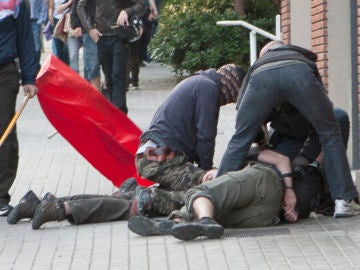 La manifestación alternativa de Barcelona se salda con 14 detenidos 