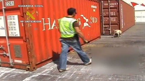 Incautan 2.000 kilos de coca&iacute;na