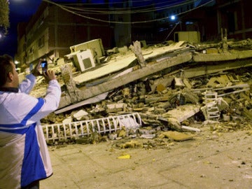 Murcia pasa la noche al raso tras el terremoto