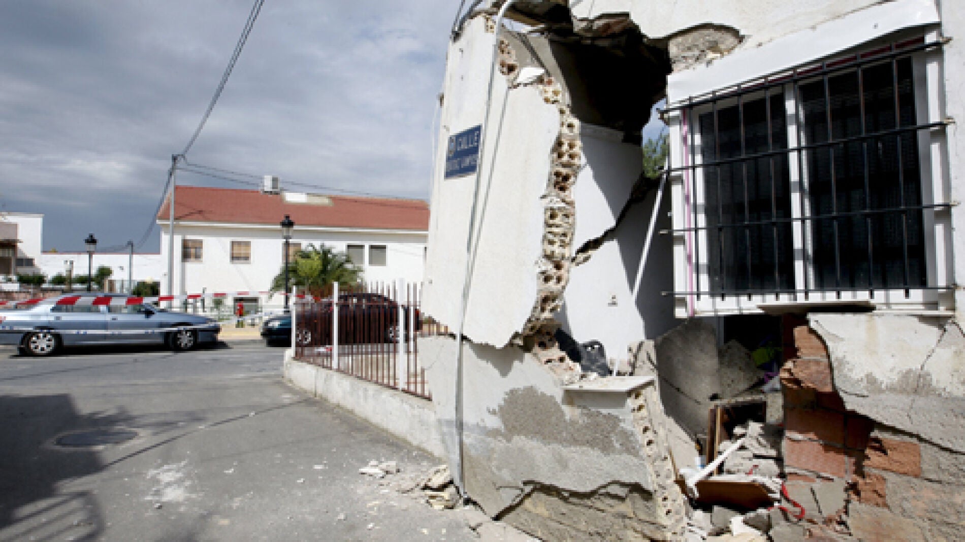 Estado en el que ha quedado una de las viviendas de Lorca
