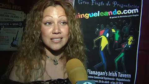 Solteros de toda España quedan en Madrid para conocerse Solteros de toda España quedan en Madrid para conocerse