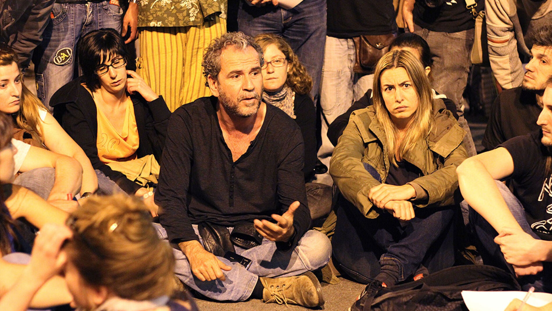 Willy Toledo en la #acampadaensol