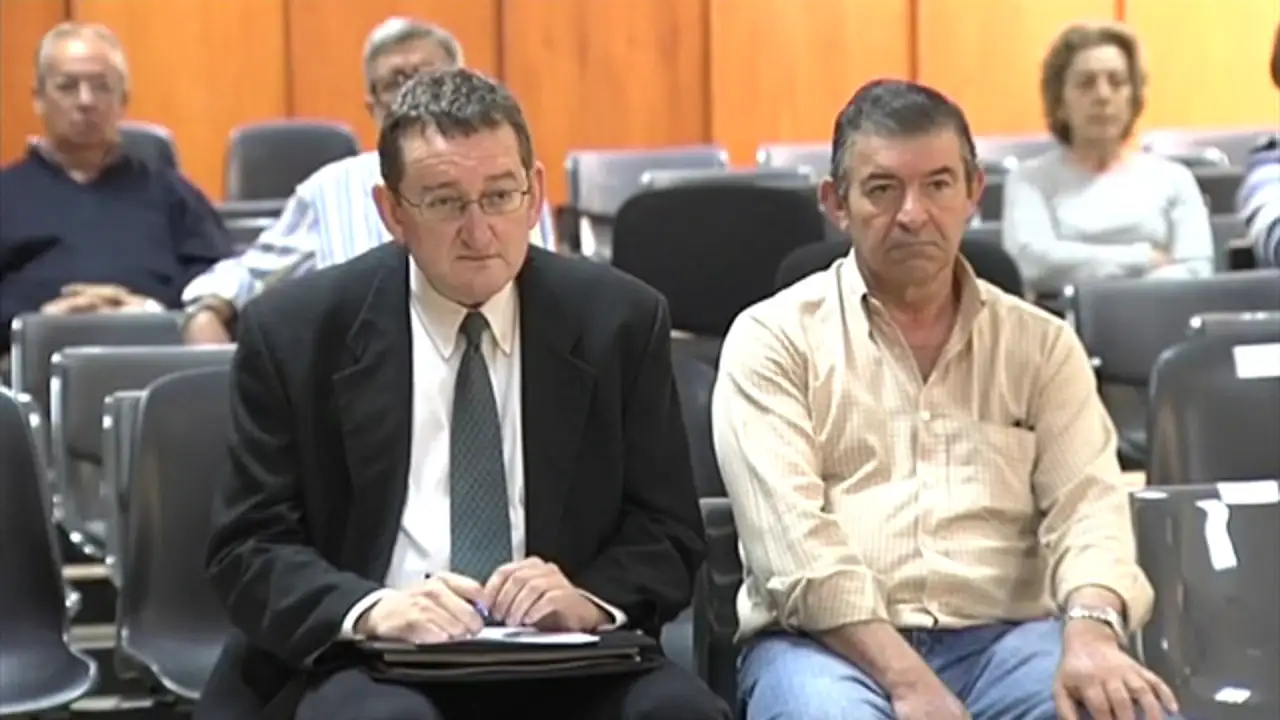 Carlos Carretero se confiesa ante su novia