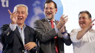El PP gana en todas las provincias andaluzas y consigue la mayoría absoluta en Sevilla