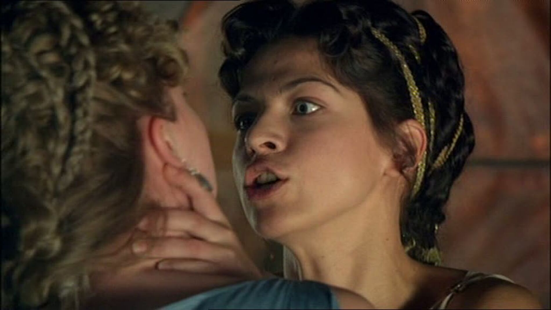 Sabina, Gaia y Fabio, un tri&aacute;ngulo peligroso