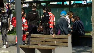 La presencia de personas bebidas en una plaza de Coruña pone en alerta a los vecinos