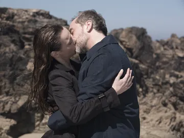 De cómo Mateo recupera a Adriana de entre los muertos De cómo Mateo recupera a Adriana de entre los muertos