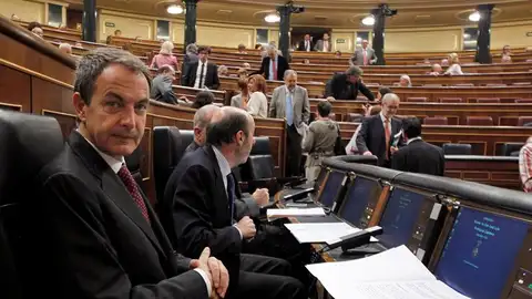 Zapatero, en el Congreso Zapatero, en el Congreso