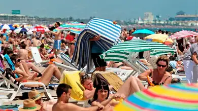 Playas y piscinas calientan motores para un largo verano Playas y piscinas calientan motores para un largo verano