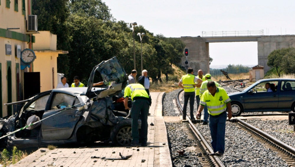 Accidente en un paso a nivel en Zamora