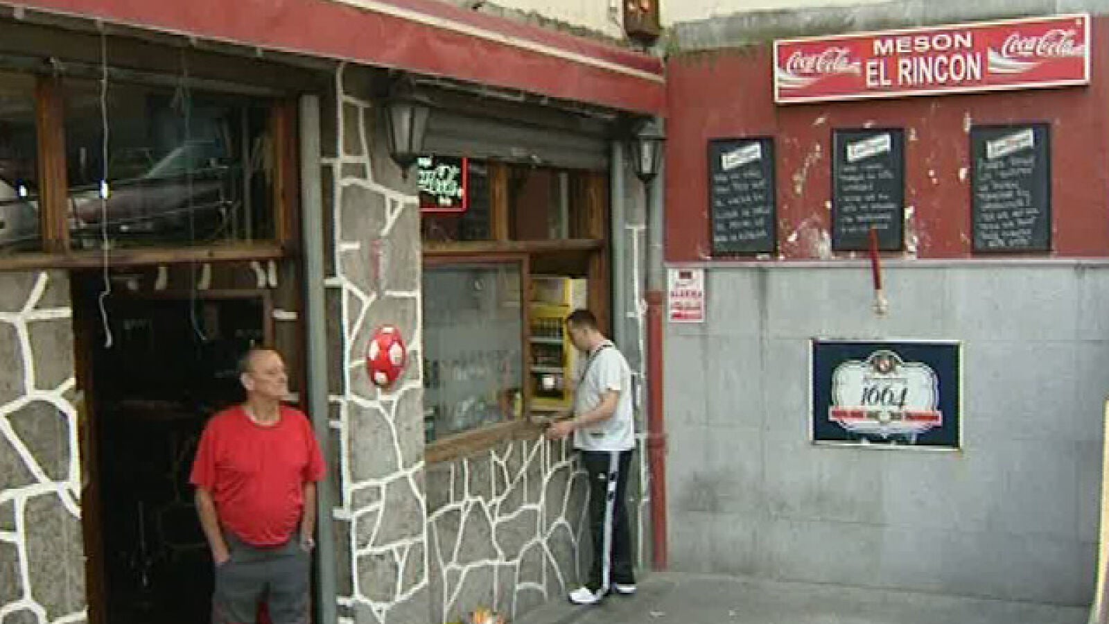 El Instituto Vasco de la Mujer pide a un bar de Bilbao la retirada de carteles con chistes 
