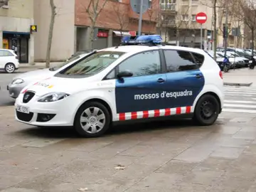 Mossos d' Esquadra Mossos d' Esquadra