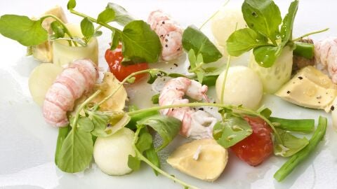 Ensalada de mel&oacute;n y cigalas