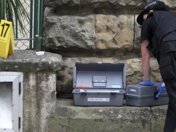 La Policía busca pruebas tras el crimen de Hernani La Policía busca pruebas tras el crimen de Hernani