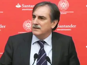 Valeriano Gómez, en comparecencia pública. Valeriano Gómez, en comparecencia pública.