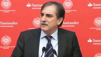 Gómez contradice a Salgado y defiende subir los impuestos a los ejecutivos 