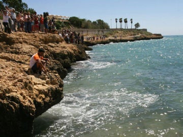 Un hombre ha fallecido ahogado esta mañana en la playa del Miracle de la ciudad de Tarragona Un hombre ha fallecido ahogado esta mañana en la playa del Miracle de la ciudad de Tarragona