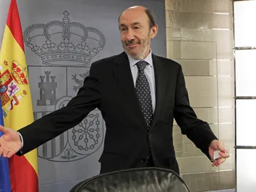 Rubalcaba anuncia que deja el Gobierno Rubalcaba anuncia que deja el Gobierno
