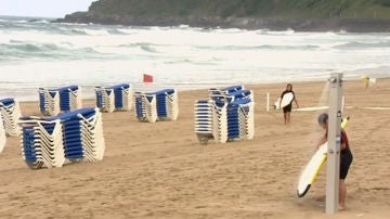 Verano no es siempre sinónimo de sol, en el norte siguen saliendo paraguas